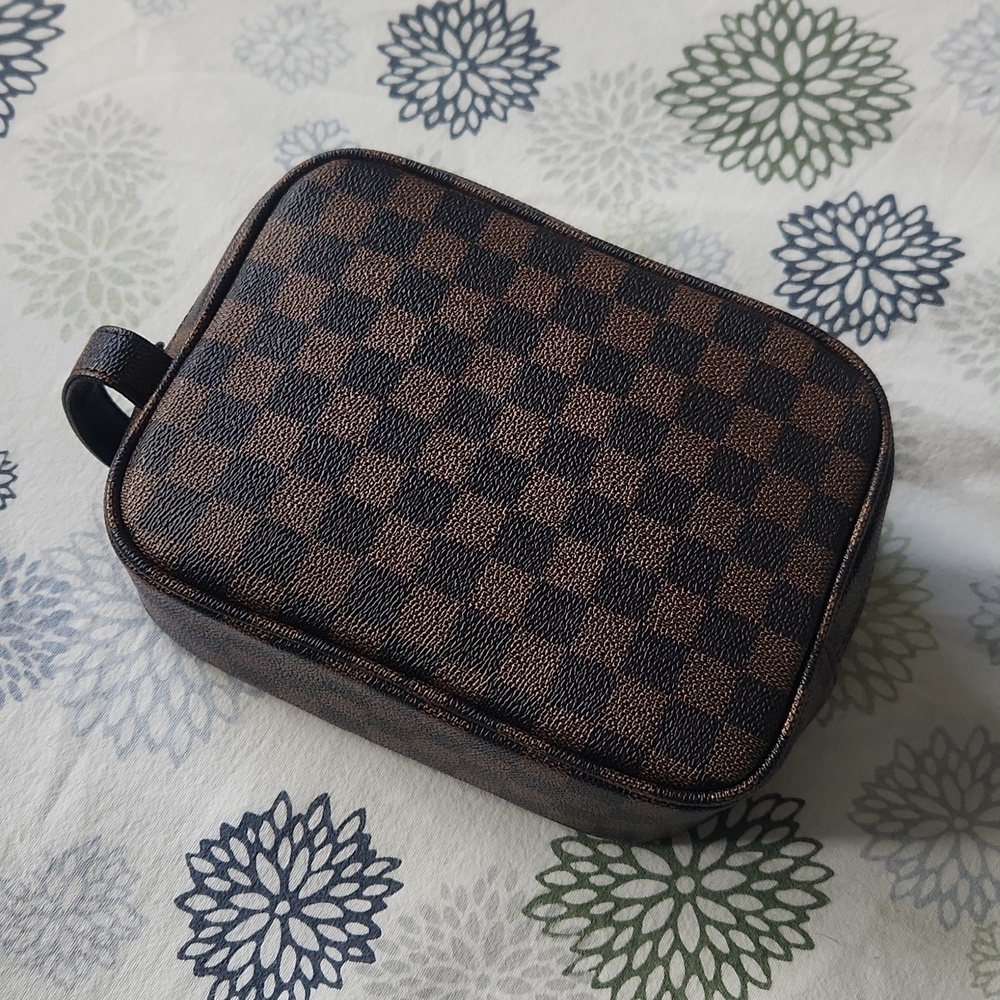 Makeup / Toiletry  Bag